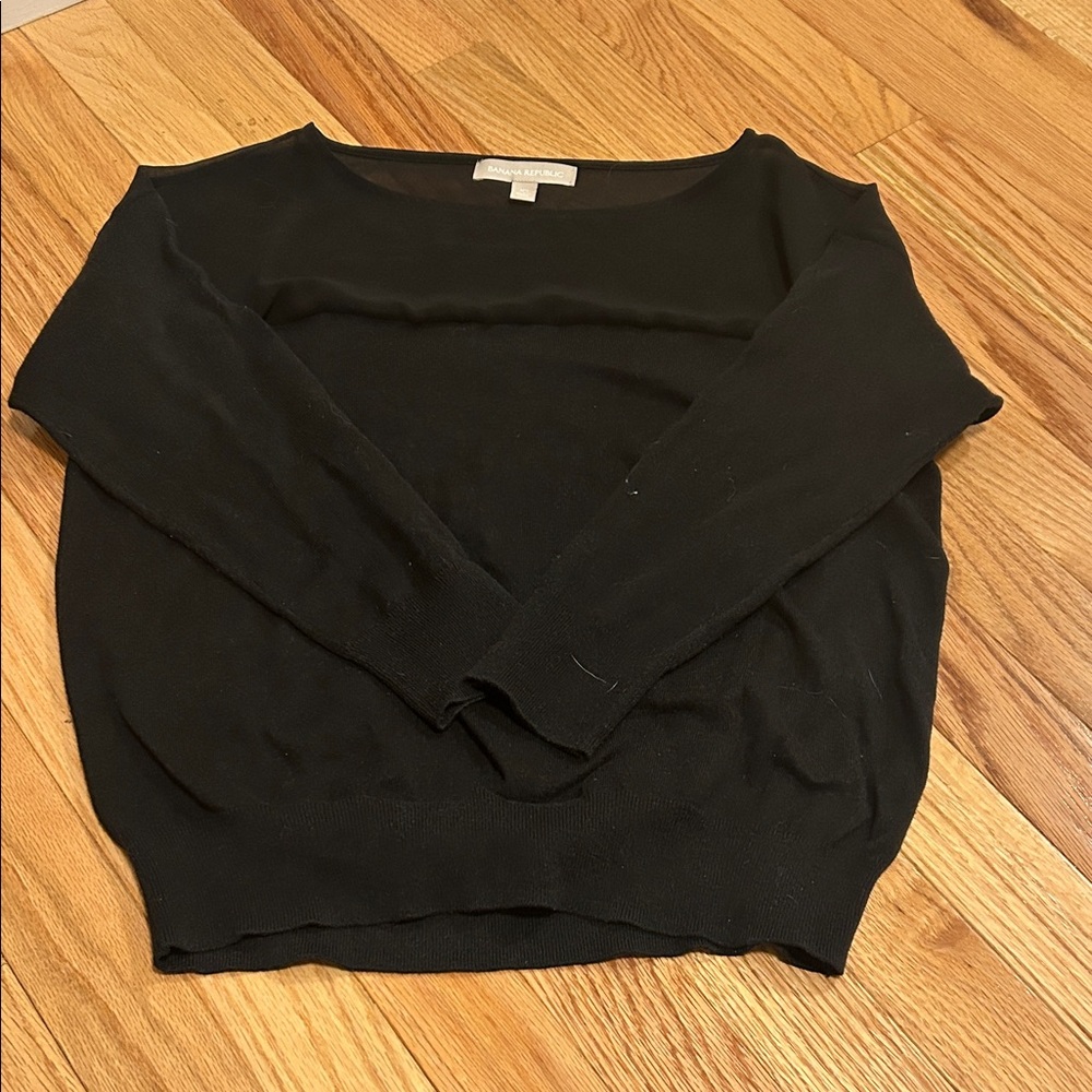 Banana Republic Women's Black Crew Neck Sweater